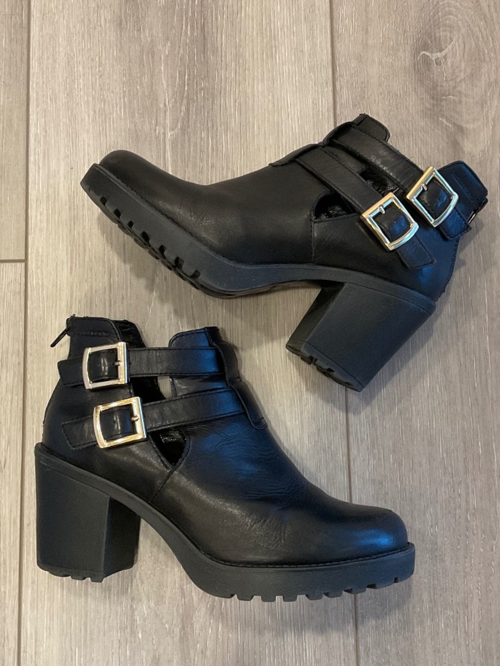 VAGABOND Chunky Heel Lug Platform Sole Boots in Black Leather Size EU 38